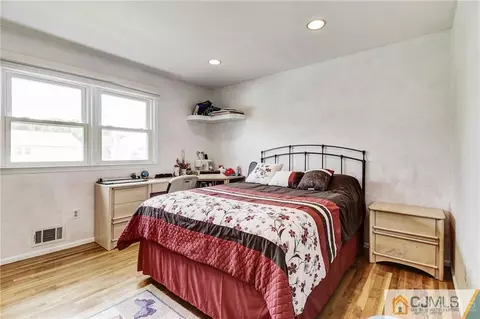 207 Normandy Rd, Edison, NJ 08820 photo 20