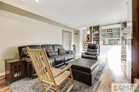 207 Normandy Rd, Edison, NJ 08820 photo 12