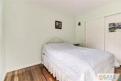 207 Normandy Rd, Edison, NJ 08820 photo 15