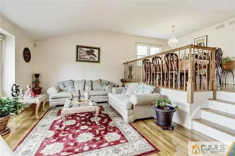 207 Normandy Rd, Edison, NJ 08820 photo 6