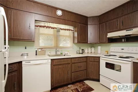 69 Prospect Ave, Edison, NJ 08817 photo 8