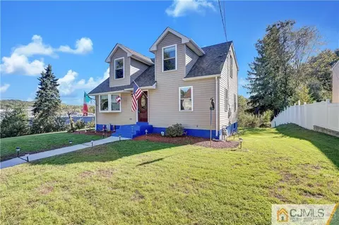6 Roy St, Dover, NJ 07801 photo 3