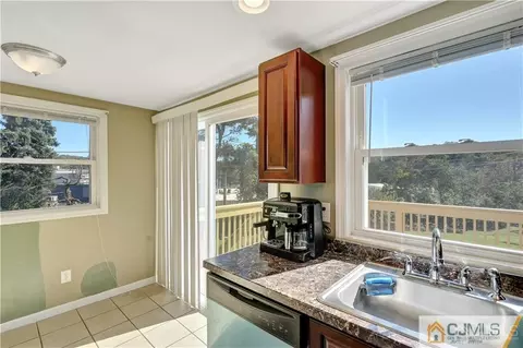 6 Roy St, Dover, NJ 07801 photo 11