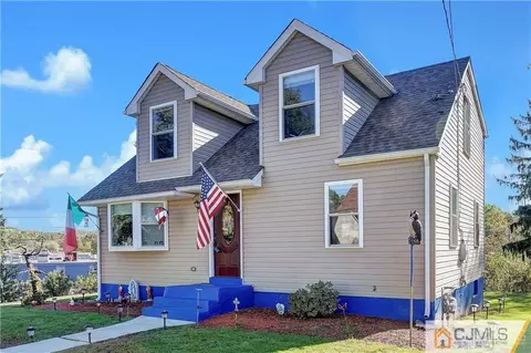 6 Roy St, Dover, NJ 07801 photo 2