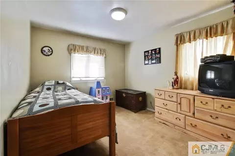 21 Monaghan Rd, Edison, NJ 08817 photo 18