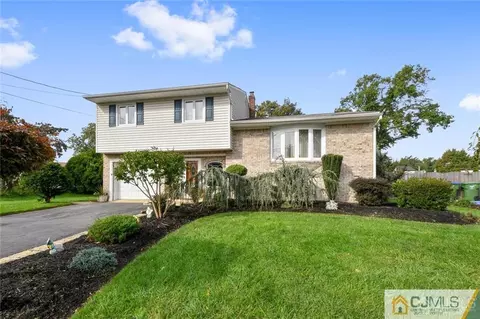 21 Monaghan Rd, Edison, NJ 08817 photo 2