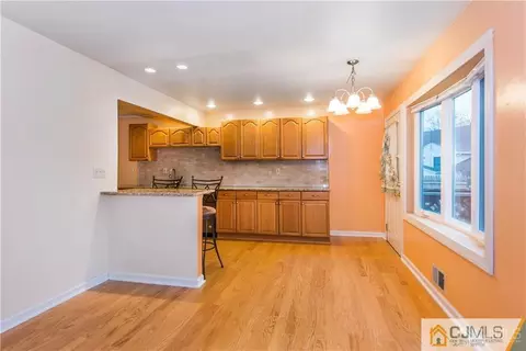 53 Violet Pl, Edison, NJ 08817 photo 7