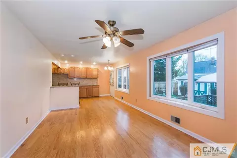 53 Violet Pl, Edison, NJ 08817 photo 6