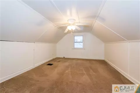 53 Violet Pl, Edison, NJ 08817 photo 14