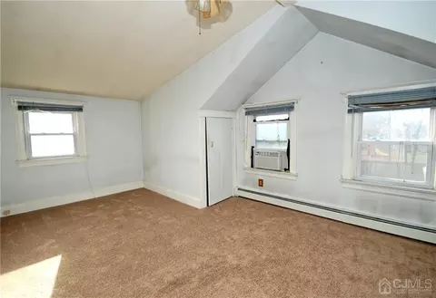 715 Mountain Ave, Middlesex, NJ 08846 photo 12