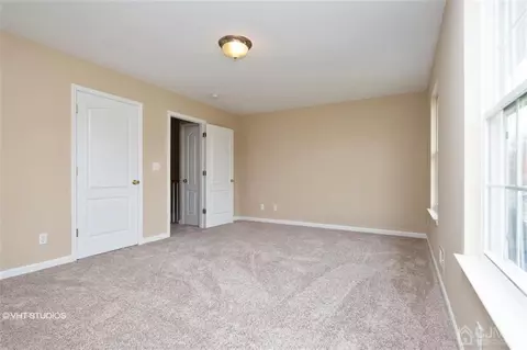 200 Runyon Ave, Middlesex, NJ 08846 photo 9