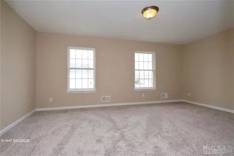 200 Runyon Ave, Middlesex, NJ 08846 photo 10