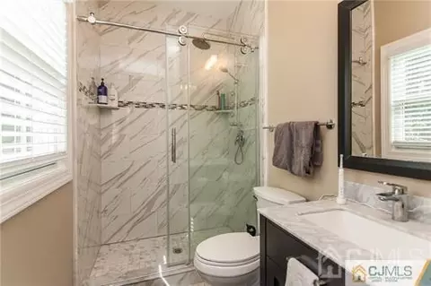 14 Longview Rd, Edison, NJ 08820 photo 20