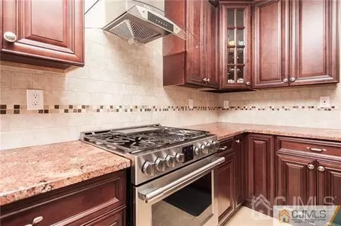 14 Longview Rd, Edison, NJ 08820 photo 6