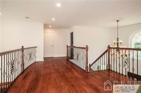 14 Longview Rd, Edison, NJ 08820 photo 13
