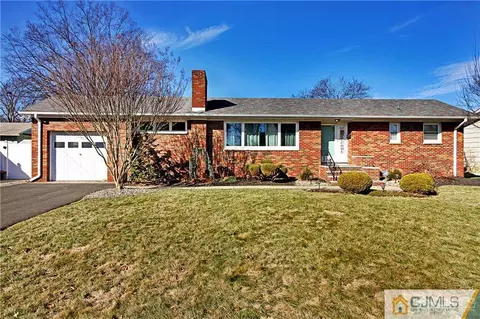 347 Drake Ave, Middlesex, NJ 08846 photo 1