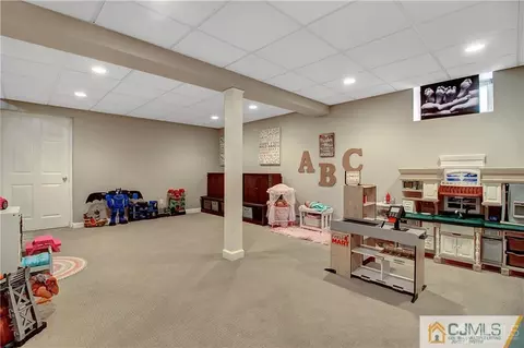 347 Drake Ave, Middlesex, NJ 08846 photo 20