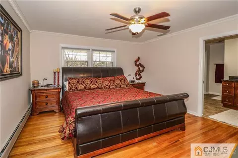 8 Abbott Ct, Sayreville, NJ 08859 photo 12
