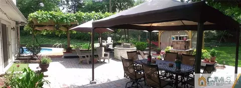 8 Abbott Ct, Sayreville, NJ 08859 photo 18