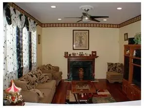 24 Rolling Brook Dr, Edison, NJ 08820 photo 4