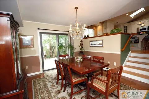 17 Douglass Ln, Middlesex, NJ 08846 photo 6