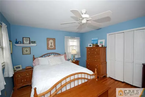 17 Douglass Ln, Middlesex, NJ 08846 photo 14