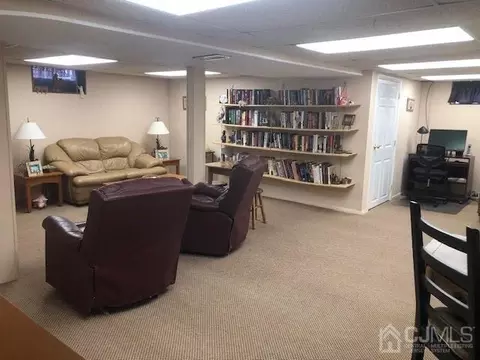 6 Dellview Dr, Edison, NJ 08820 photo 24