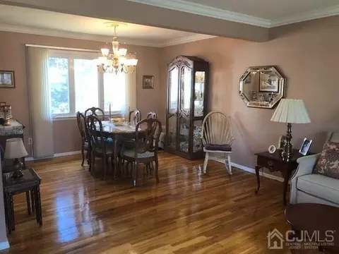 6 Dellview Dr, Edison, NJ 08820 photo 4