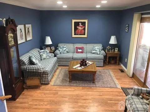 6 Dellview Dr, Edison, NJ 08820 photo 13