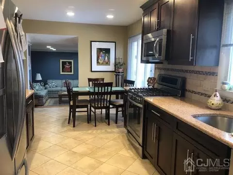 6 Dellview Dr, Edison, NJ 08820 photo 11