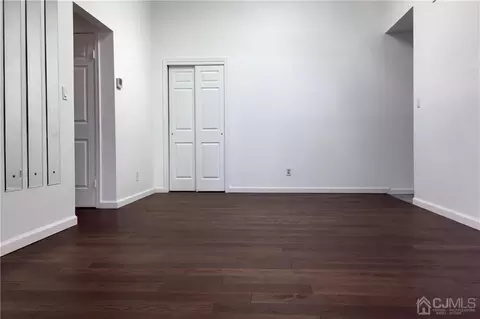 45 Boulder Dr, Edison, NJ 08817 photo 9