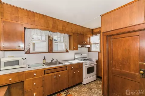295 Central Ave, Edison, NJ 08817 photo 8