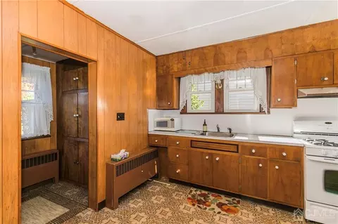 295 Central Ave, Edison, NJ 08817 photo 7