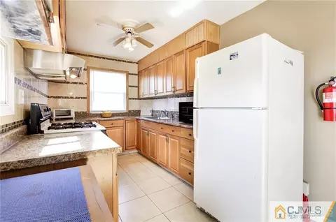 25 Farmbrook Dr, Old Bridge, NJ 08857 photo 10