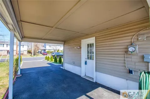 25 Farmbrook Dr, Old Bridge, NJ 08857 photo 24