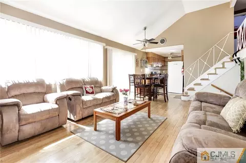 25 Farmbrook Dr, Old Bridge, NJ 08857 photo 6