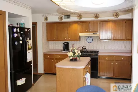 1 Heather, Middlesex, NJ 08846 photo 7