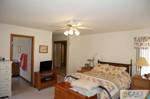 1 Heather, Middlesex, NJ 08846 photo 14