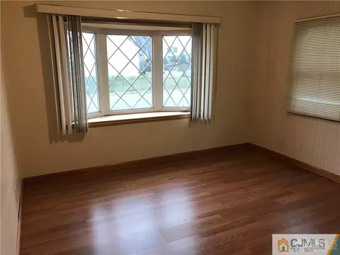 8 Morgan Dr, Edison, NJ 08817 photo 10