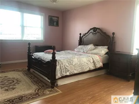 8 Morgan Dr, Edison, NJ 08817 photo 11