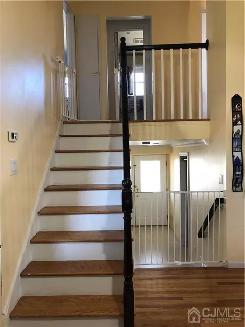 36 Partch Pl, Edison, NJ 08817 photo 9