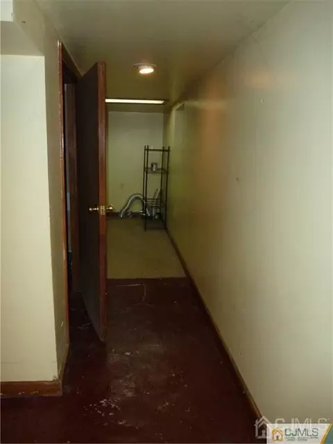 515 E 3rd Ave, Roselle, NJ 07203 photo 7