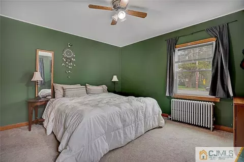 433 Harris Ave, Middlesex, NJ 08846 photo 4