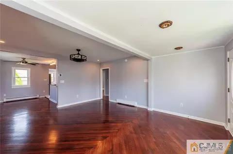 243 Old Rd, Sewaren, NJ 07077 photo 2