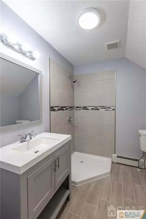243 Old Rd, Sewaren, NJ 07077 photo 17