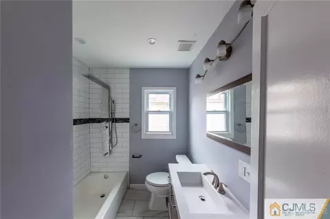 243 Old Rd, Sewaren, NJ 07077 photo 11