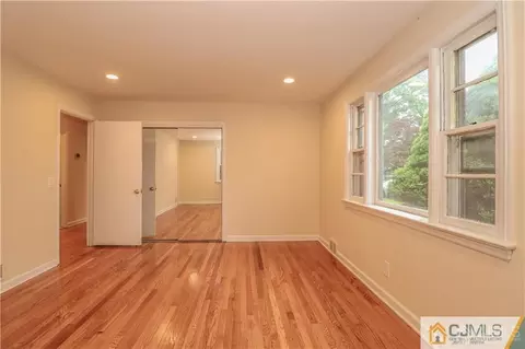 20 Old Post Rd, Edison, NJ 08817 photo 14
