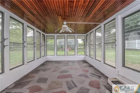 20 Old Post Rd, Edison, NJ 08817 photo 17