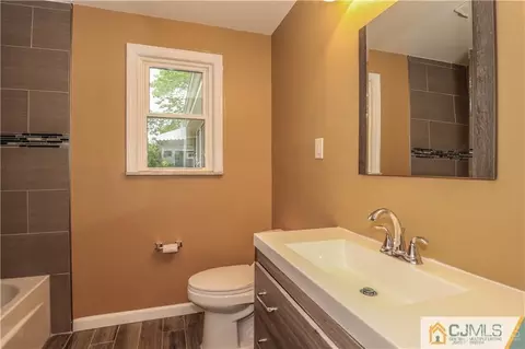 20 Old Post Rd, Edison, NJ 08817 photo 19