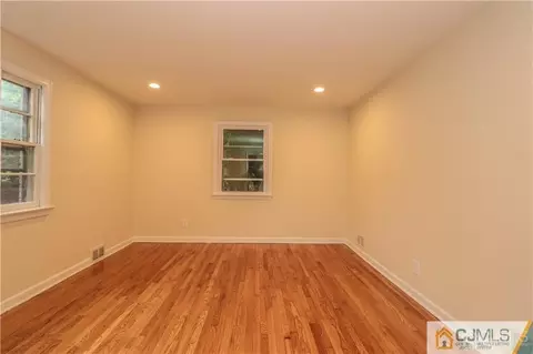 20 Old Post Rd, Edison, NJ 08817 photo 13